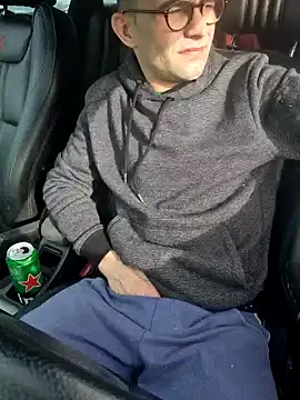 robertilevis online show from January 18, 2025, 11:43 am