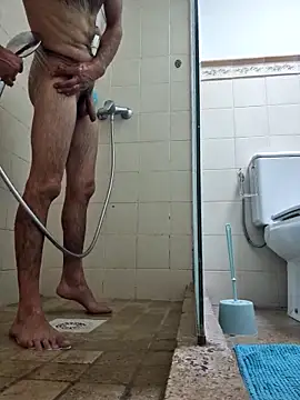 robertilevis online show from September 17, 2025, 3:46 pm