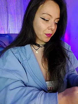 Snapshot of Kimiechanuwu chatting on February 11, 2026, 3:39 pm Kimiechanuwu online show from February 11, 2026, 3:39 pm