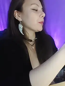 Snapshot of Kimiechanuwu chatting on March 2, 2026, 4:14 pm Kimiechanuwu online show from March 2, 2026, 4:14 pm