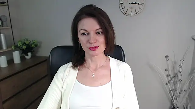 VivianWILD online show from January 22, 2025, 6:52 am