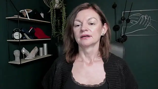 VivianWILD online show from September 17, 2025, 6:48 am