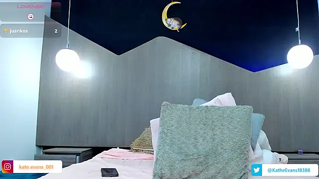 Snapshot of kate_evans1 chatting on February 25, 2026, 1:15 am kate evans1 online show from February 25, 2026, 1:15 am