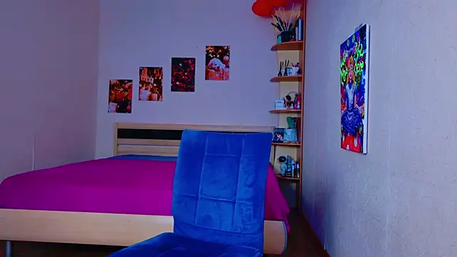 Miss Arwen online show from February 24, 2025, 6:05 am