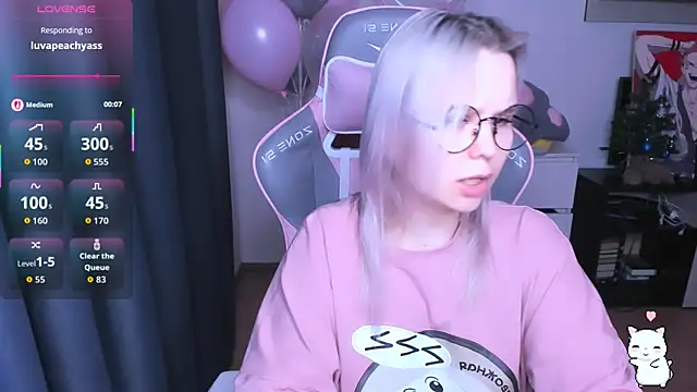 Snapshot of miray_kuriyama123 chatting on February 4, 2026, 8:14 pm miray kuriyama123 online show from February 4, 2026, 8:14 pm