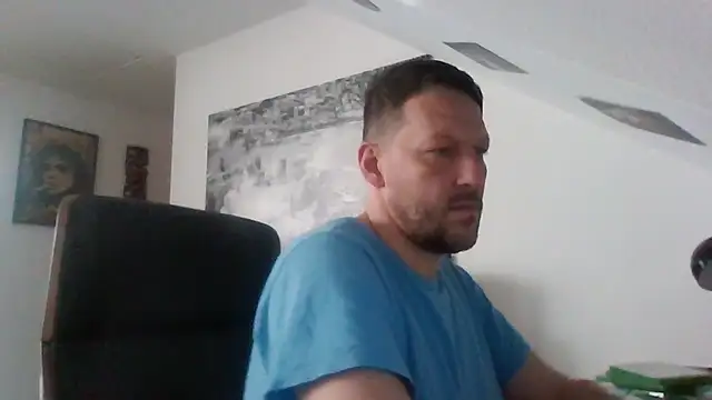 BennyLommy online show from February 12, 2025, 1:16 pm