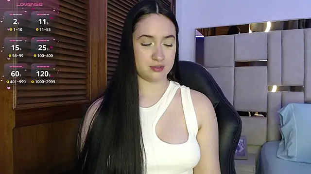 sofiaduque 26 online show from February 25, 2025, 7:58 pm