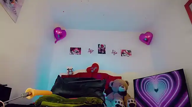 Snapshot of _ChanellR_ chatting on January 28, 2025, 5:14 pm ChanellR online show from January 28, 2025, 5:14 pm