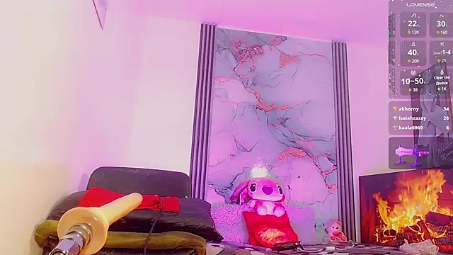 Snapshot of _ChanellR_ chatting on November 1, 2025, 11:01 am ChanellR online show from November 1, 2025, 11:01 am