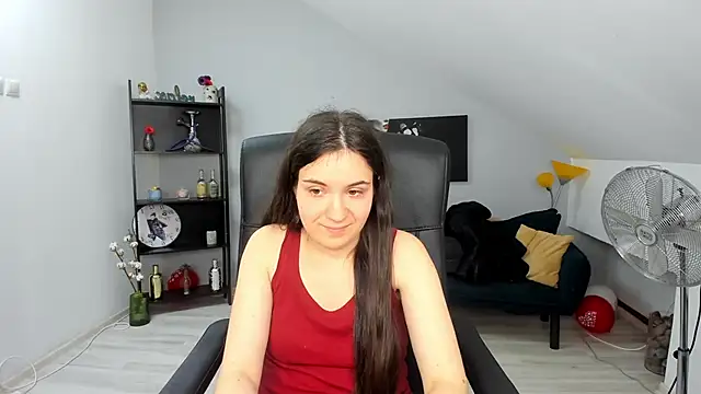 Snapshot of MelissaWiliam chatting on March 18, 2025, 6:37 pm MelissaWiliam online show from March 18, 2025, 6:37 pm