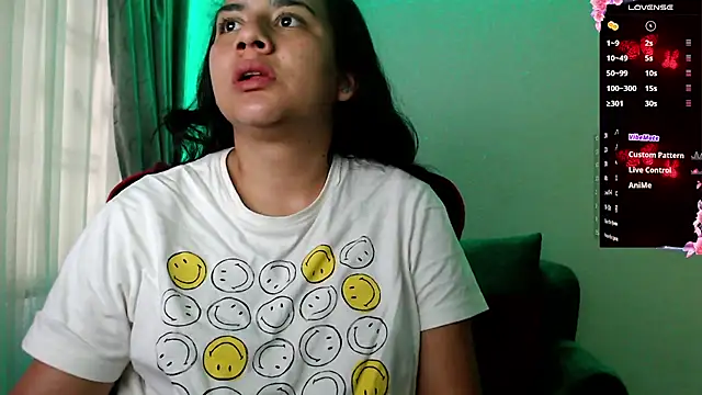 Snapshot of Lexyevans chatting on February 13, 2025, 7:21 pm Lexyevans online show from February 13, 2025, 7:21 pm