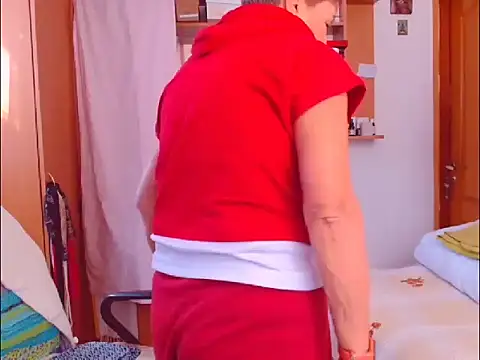 Victoria5643 online show from September 28, 2025, 7:25 am