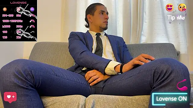 Snapshot of Tom_blunt96 chatting on February 23, 2026, 4:15 pm Tom blunt96 online show from February 23, 2026, 4:15 pm