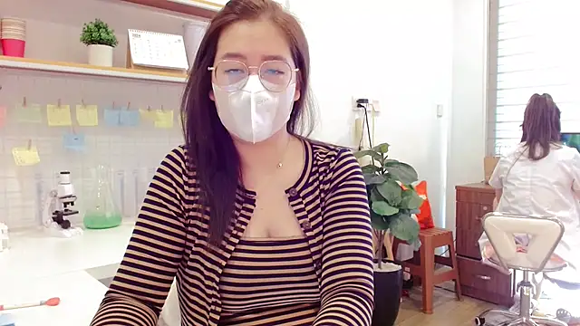 Alisa Hotfeeling online show from January 13, 2025, 2:07 am