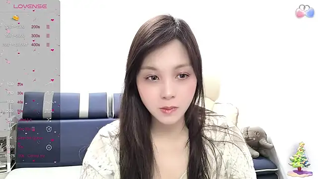 Snapshot of Toookiss chatting on February 12, 2025, 7:13 am Toookiss online show from February 12, 2025, 7:13 am