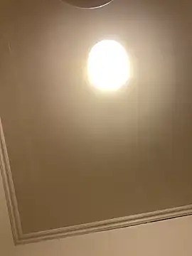 Snapshot of milkyhonybaby chatting on October 28, 2025, 9:28 pm milkyhonybaby online show from October 28, 2025, 9:28 pm