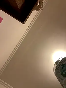 Snapshot of milkyhonybaby chatting on November 7, 2025, 9:26 pm milkyhonybaby online show from November 7, 2025, 9:26 pm