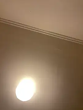 Snapshot of milkyhonybaby chatting on January 11, 2026, 9:20 pm milkyhonybaby online show from January 11, 2026, 9:20 pm