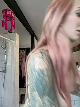 Stella-Kink online show from February 15, 2026, 10:03 am