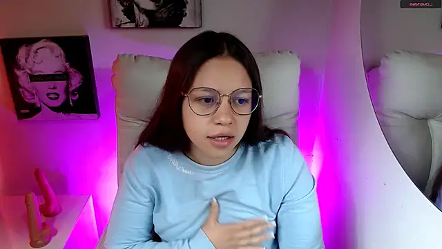 SamanthaRoldaan online show from February 14, 2026, 3:42 pm