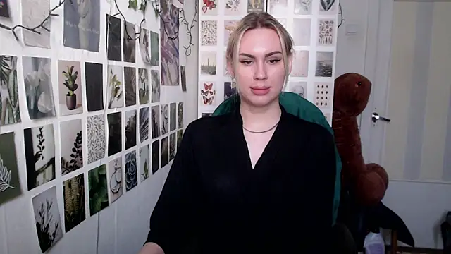 CapriScorpion online show from February 5, 2026, 12:54 pm