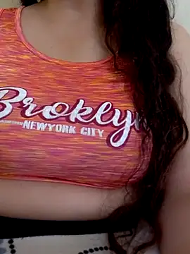 Snapshot of Zanoba-16 chatting on December 4, 2025, 11:52 am Zanoba-16 online show from December 4, 2025, 11:52 am