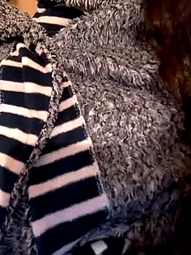 Snapshot of Zanoba-16 chatting on December 16, 2025, 8:08 am Zanoba-16 online show from December 16, 2025, 8:08 am