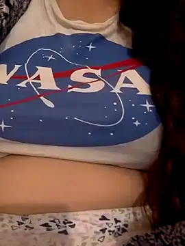 Snapshot of Zanoba-16 chatting on December 23, 2025, 10:13 am Zanoba-16 online show from December 23, 2025, 10:13 am