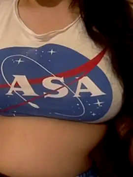 Snapshot of Zanoba-16 chatting on February 9, 2026, 1:04 pm Zanoba-16 online show from February 9, 2026, 1:04 pm