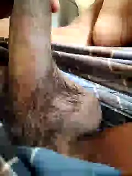 raj0592 online show from December 3, 2024, 2:14 am