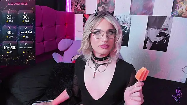 Violetx moon online show from February 10, 2026, 12:48 am