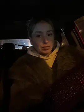 Snapshot of StasyWood chatting on February 14, 2026, 12:51 am StasyWood online show from February 14, 2026, 12:51 am