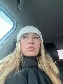 Snapshot of StasyWood chatting on February 20, 2026, 1:57 am StasyWood online show from February 20, 2026, 1:57 am