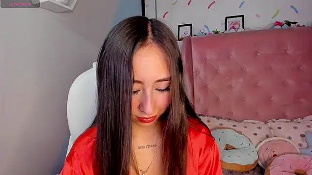 Snapshot of _cloe_martinez chatting on December 5, 2024, 1:25 am cloe martinez online show from December 5, 2024, 1:25 am