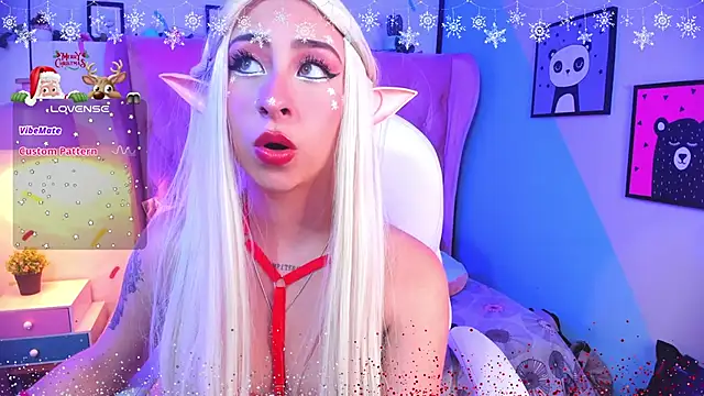 Snapshot of _cloe_martinez chatting on December 21, 2024, 10:51 pm cloe martinez online show from December 21, 2024, 10:51 pm