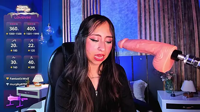 Snapshot of _cloe_martinez chatting on December 23, 2024, 8:33 am cloe martinez online show from December 23, 2024, 8:33 am