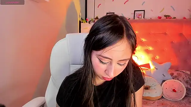 Snapshot of _cloe_martinez chatting on February 1, 2025, 2:16 am cloe martinez online show from February 1, 2025, 2:16 am