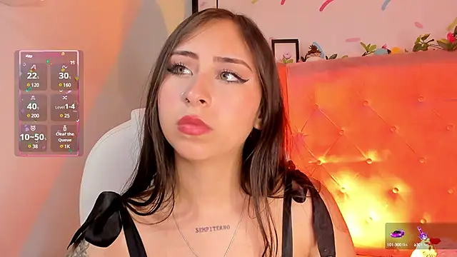 Snapshot of _cloe_martinez chatting on February 11, 2025, 9:35 pm cloe martinez online show from February 11, 2025, 9:35 pm