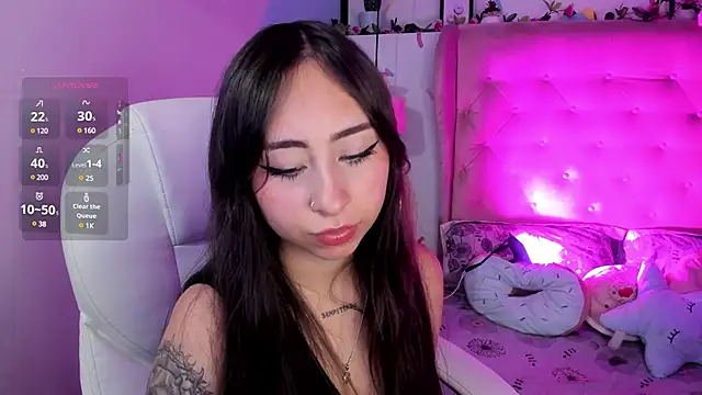 Snapshot of _cloe_martinez chatting on March 9, 2025, 12:10 am cloe martinez online show from March 9, 2025, 12:10 am