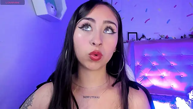 Snapshot of _cloe_martinez chatting on March 21, 2025, 1:45 am cloe martinez online show from March 21, 2025, 1:45 am