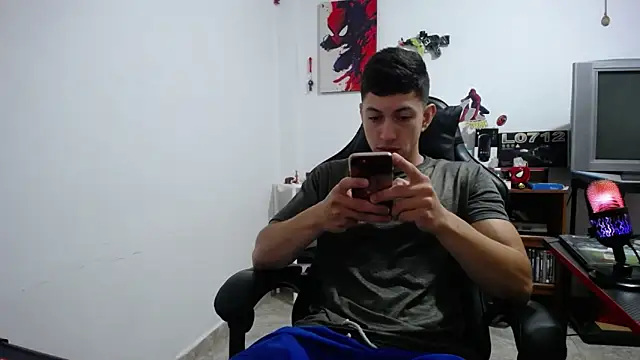 Iam yourbabyprincess XD online show from March 3, 2026, 8:15 pm