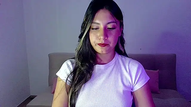 Snapshot of Lia_14_ chatting on February 17, 2026, 12:07 am Lia 14 online show from February 17, 2026, 12:07 am