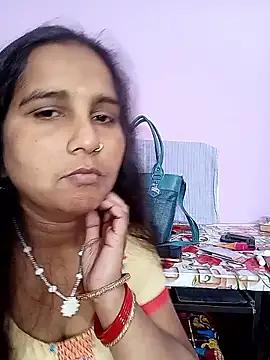 reemacouple007 online show from February 19, 2026, 6:31 am