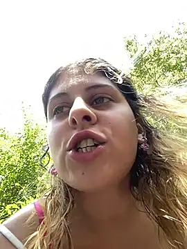 FlorBich online show from February 3, 2026, 1:27 pm