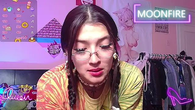 moonfiredancer online show from January 13, 2026, 3:23 am