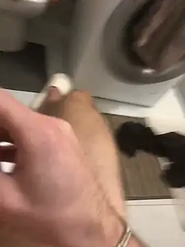 Snapshot of matteocallegar chatting on December 17, 2024, 10:22 pm matteocallegar online show from December 17, 2024, 10:22 pm