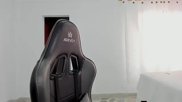 avellanatammy online show from February 3, 2026, 7:41 pm