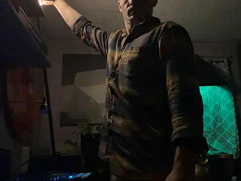 Snapshot of trash4cash chatting on February 21, 2026, 6:58 am trash4cash online show from February 21, 2026, 6:58 am