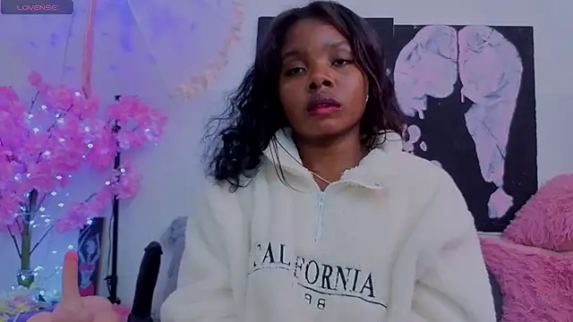 Snapshot of KilyetVera3x chatting on February 7, 2026, 6:50 am KilyetVera3x online show from February 7, 2026, 6:50 am