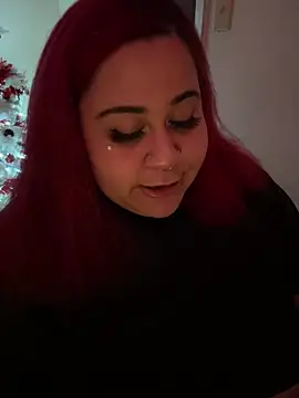 Snapshot of Juicyjordie chatting on December 17, 2024, 5:18 am Juicyjordie online show from December 17, 2024, 5:18 am